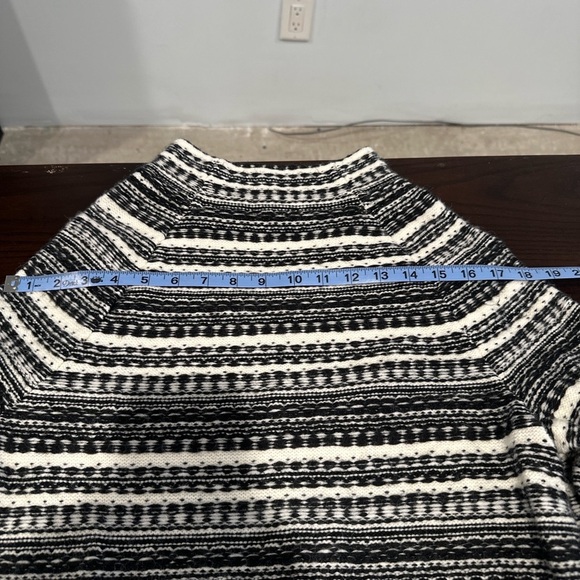 Talbots Black White Striped Mock Neck Sweater Women’s Size M Cozy Winter Knit - Picture 4 of 7